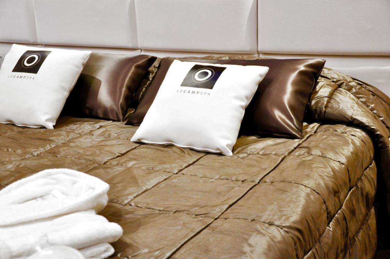 Le Camp & Hotel Padua